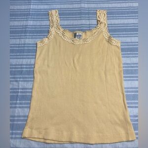 💛TODAY***$10***Chico’s butter yellow tank top.